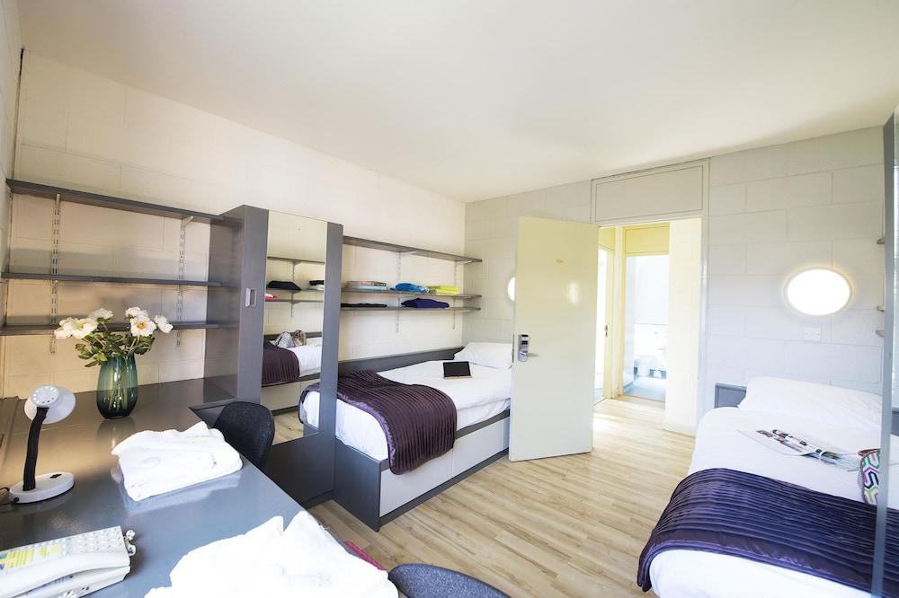 Corrib Village Rooms University Of Galway Exterior foto