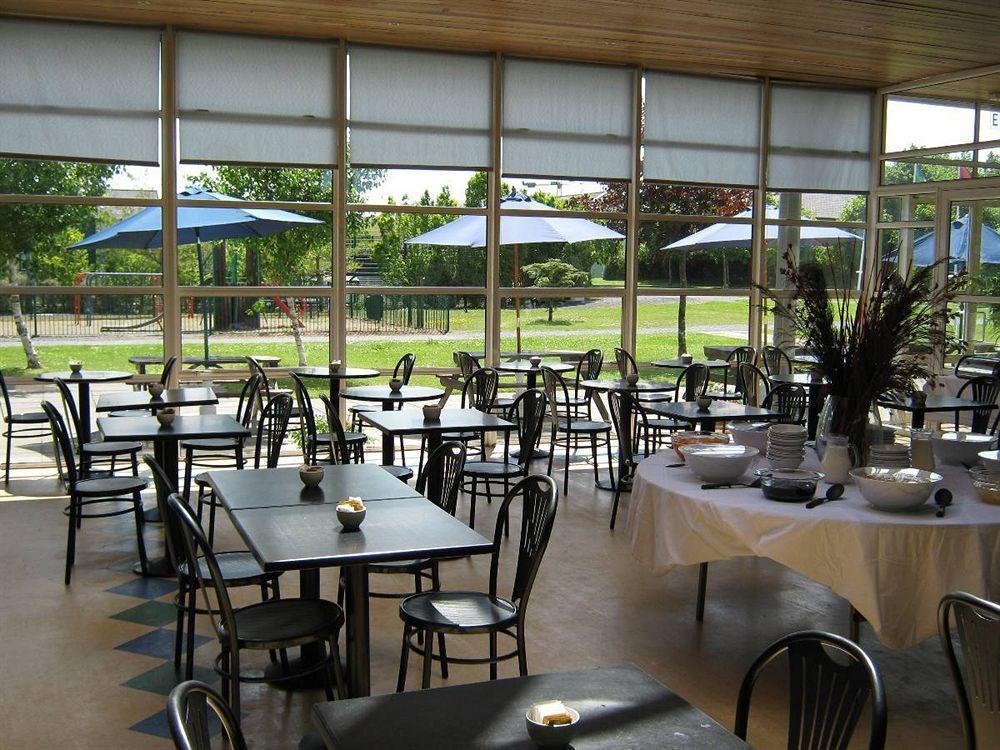 Corrib Village Rooms University Of Galway Exterior foto