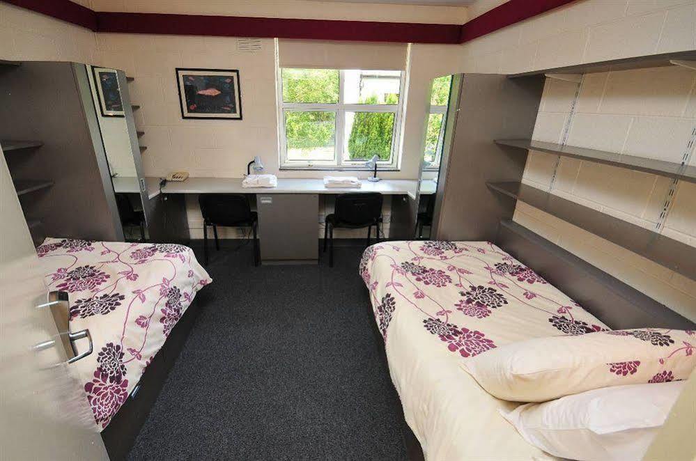 Corrib Village Rooms University Of Galway Exterior foto